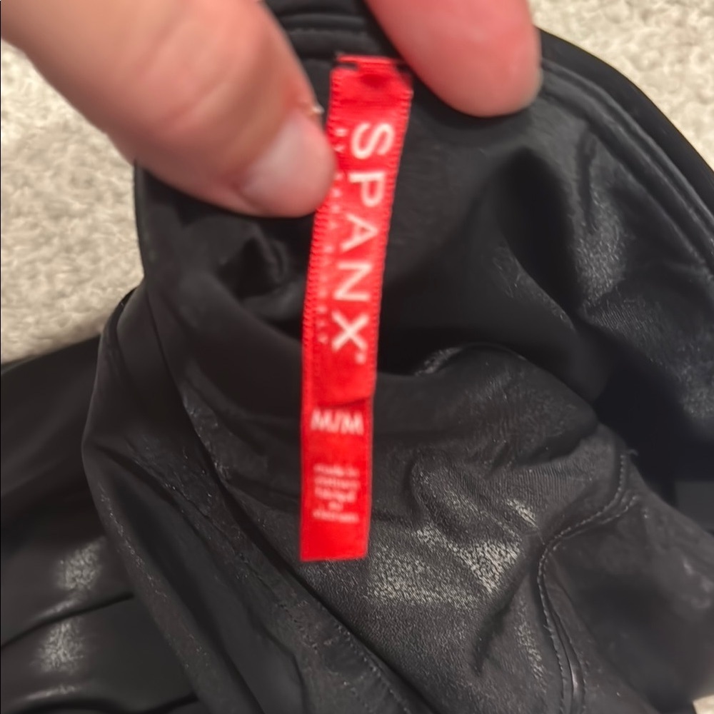 SPANX Black faux leather Leggings - Picture 5 of 5